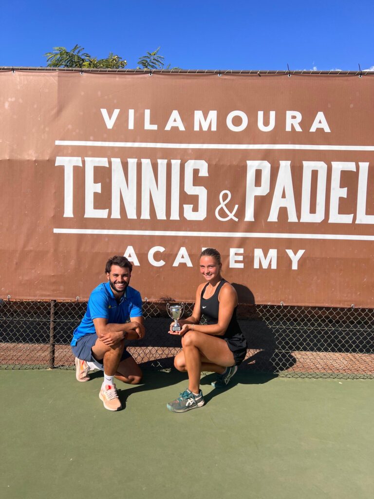 Miroslava Medvedeva conquista título de pares no ITF J30 Vilamoura 2 itf j30 vilamourra m medvedeva